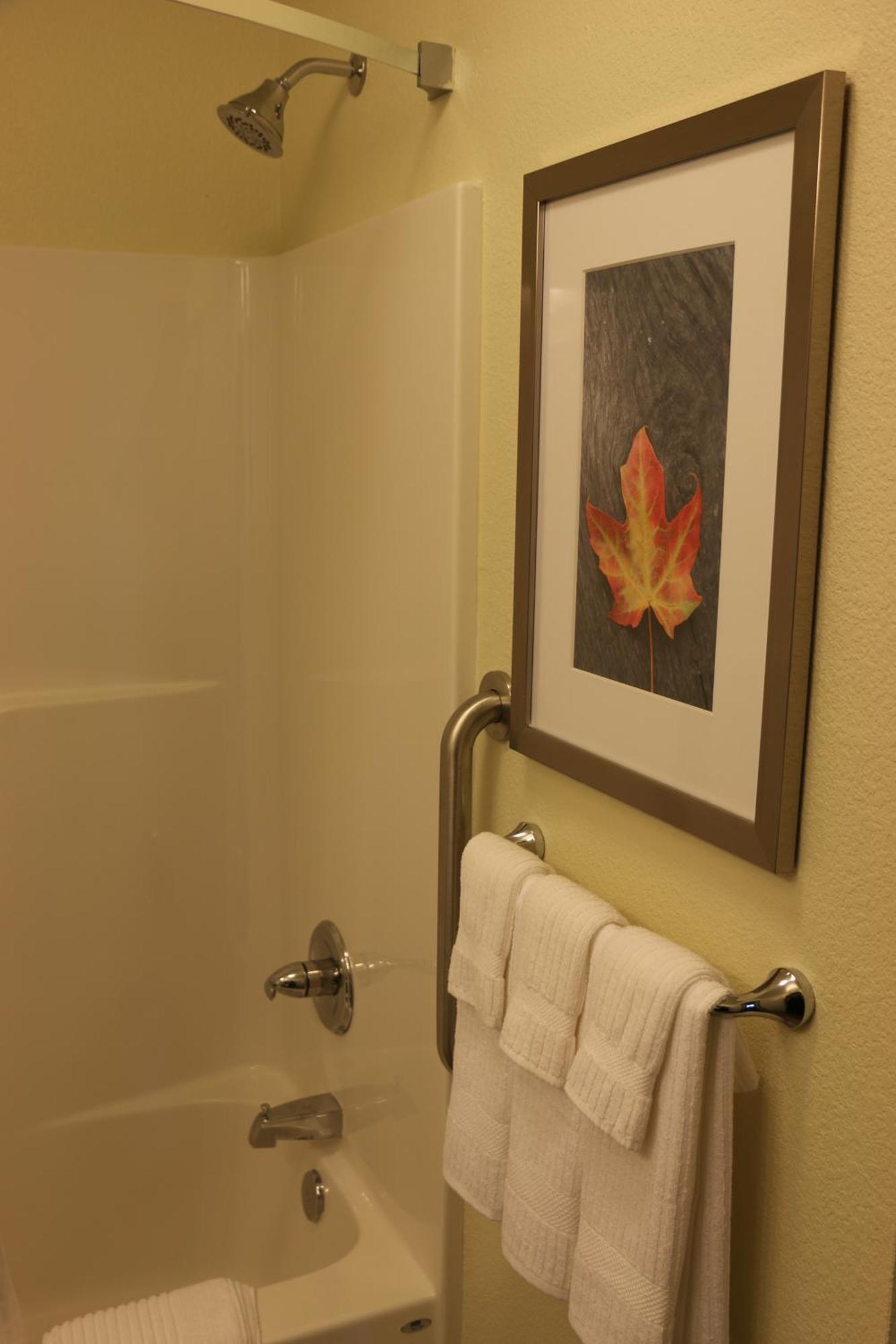 Candlewood Suites Bloomington By Ihg Dış mekan fotoğraf