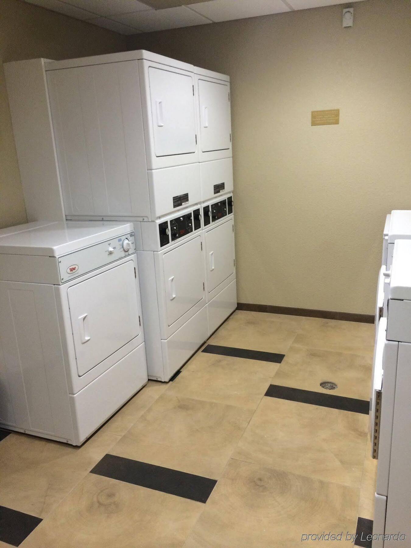 Candlewood Suites Bloomington By Ihg Dış mekan fotoğraf