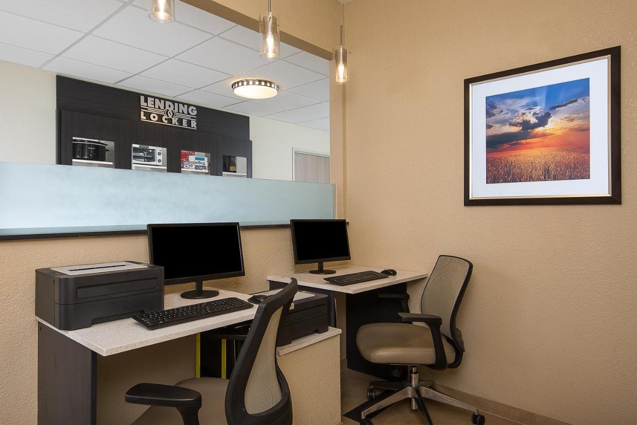 Candlewood Suites Bloomington By Ihg Dış mekan fotoğraf
