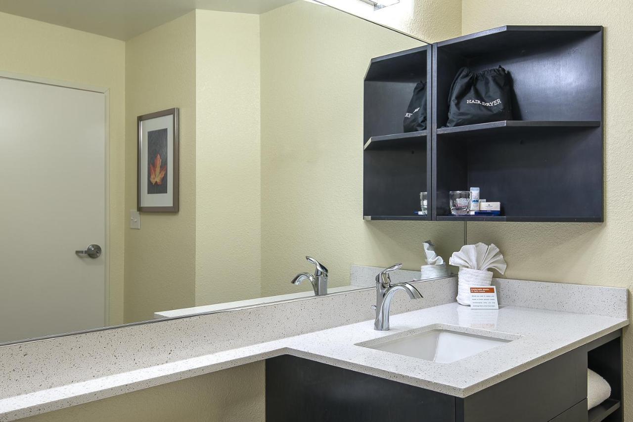 Candlewood Suites Bloomington By Ihg Dış mekan fotoğraf